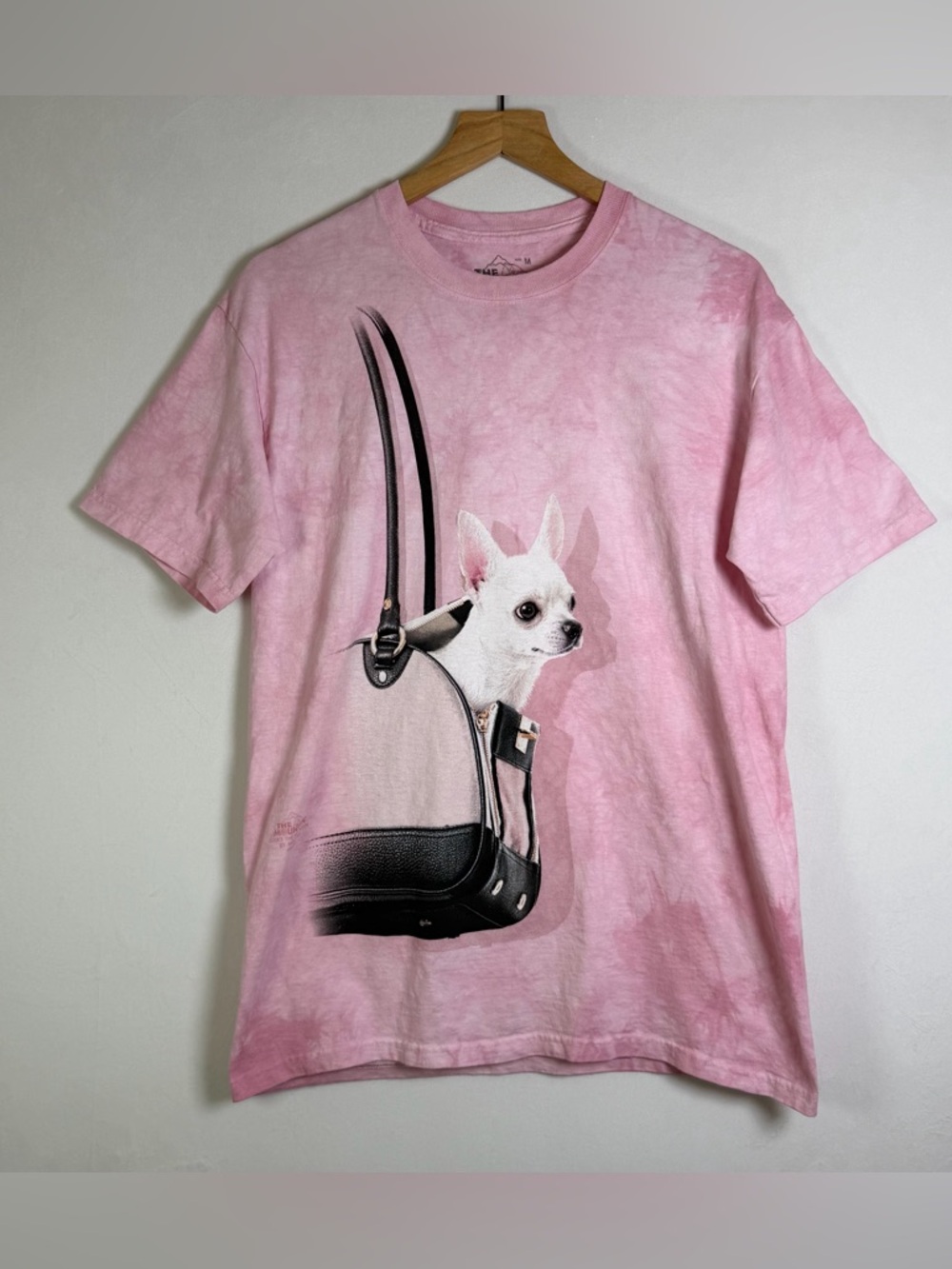The Mountain Women’s Chihuahua Graphic Tee Pink Tie Dye Y2K Dog Shirt Sz M USA - Picture 2 of 9